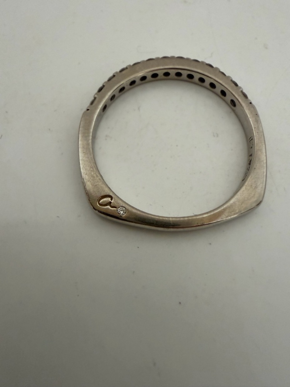A.Jaffe 18k White Gold and Diamond Band - Picture 11 of 15